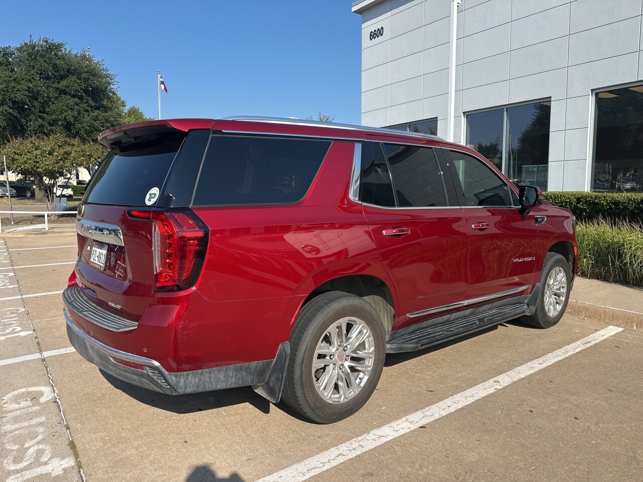 2021 Gmc Yukon SLT photo 4