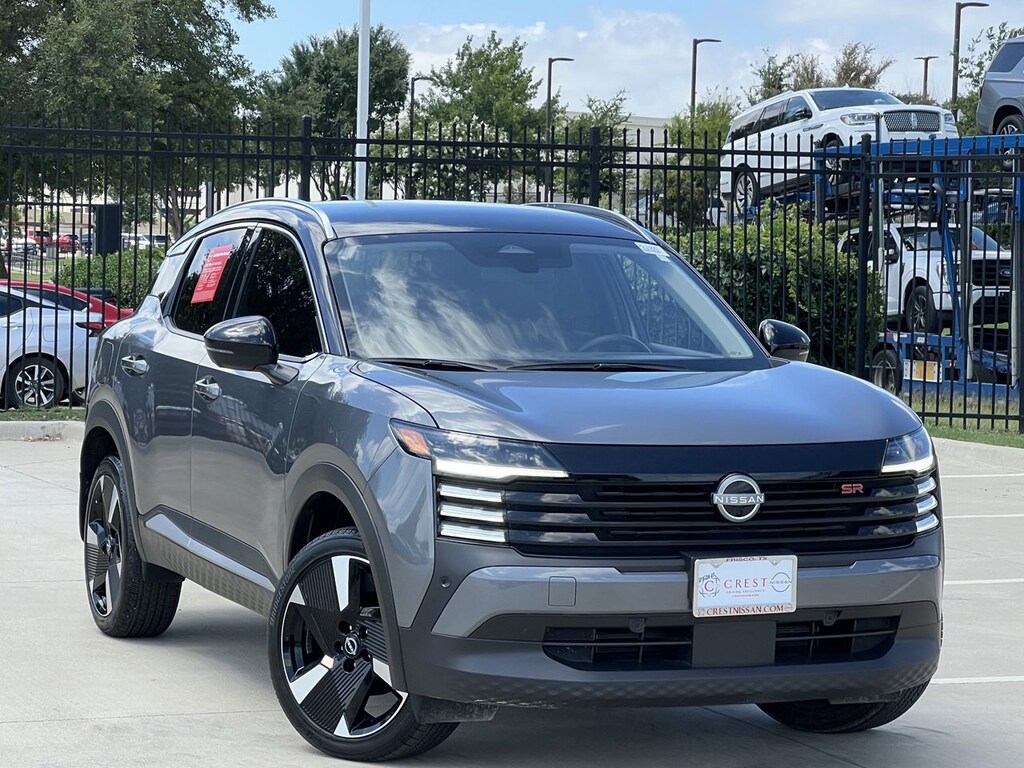 Used 2025 Nissan Kicks SR SUV