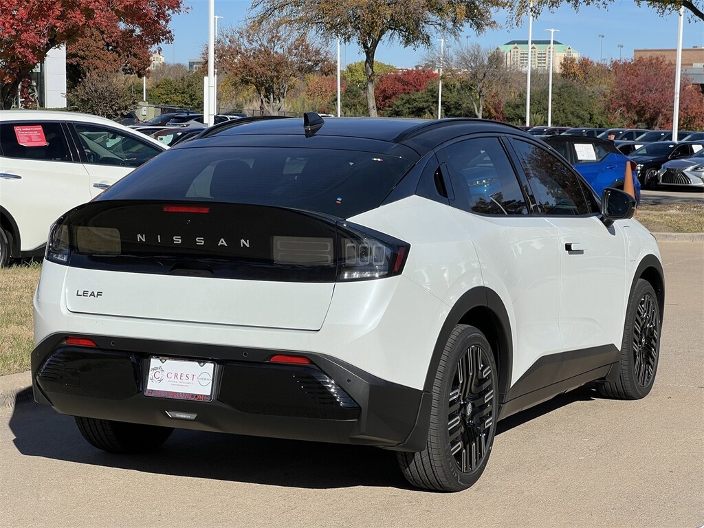 New 2026 Nissan LEAF Platinum+ UT