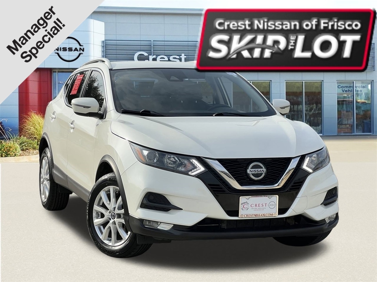 2021 Nissan Rogue Sport SV's photo