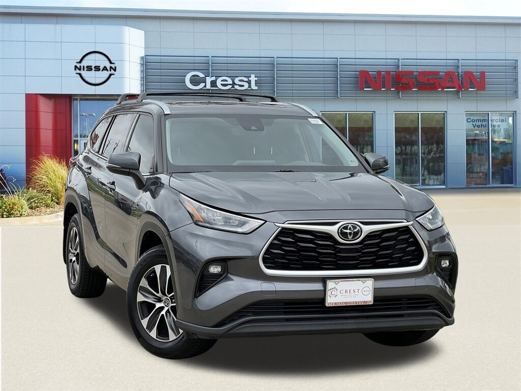 Used 2020 Toyota Highlander XLE SUV