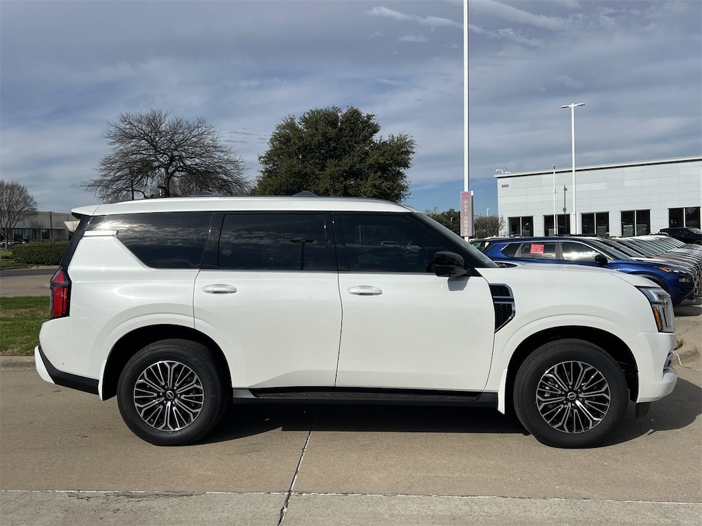 New 2026 Nissan Armada Platinum SUV