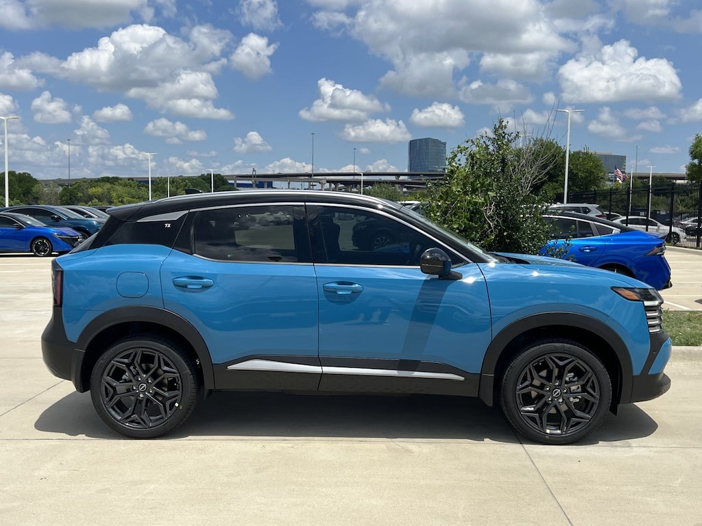 New 2026 Nissan Kicks SR SUV