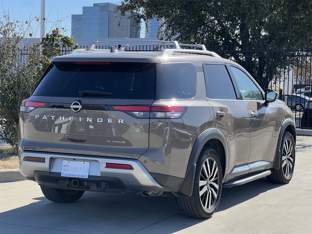 Used 2024 Nissan Pathfinder Platinum SUV