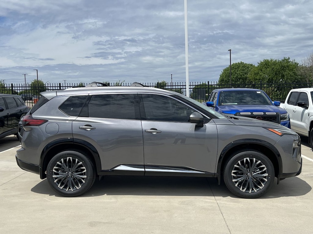 New 2026 Nissan Rogue Platinum SUV