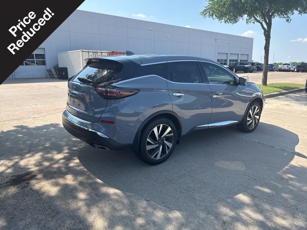2023 Nissan Murano SL FWD's photo