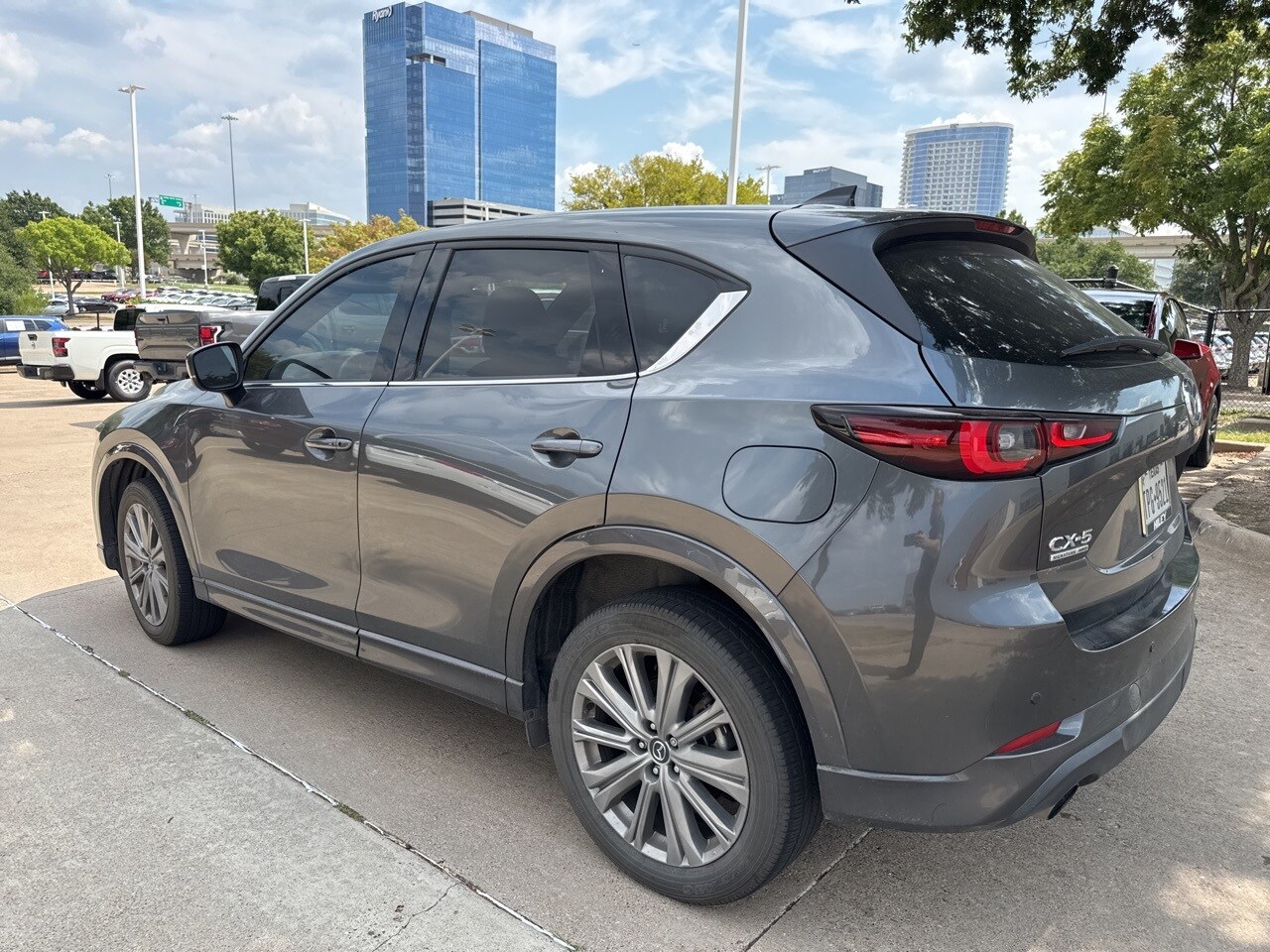 2023 Mazda CX-5 2.5 Turbo Signature photo 3