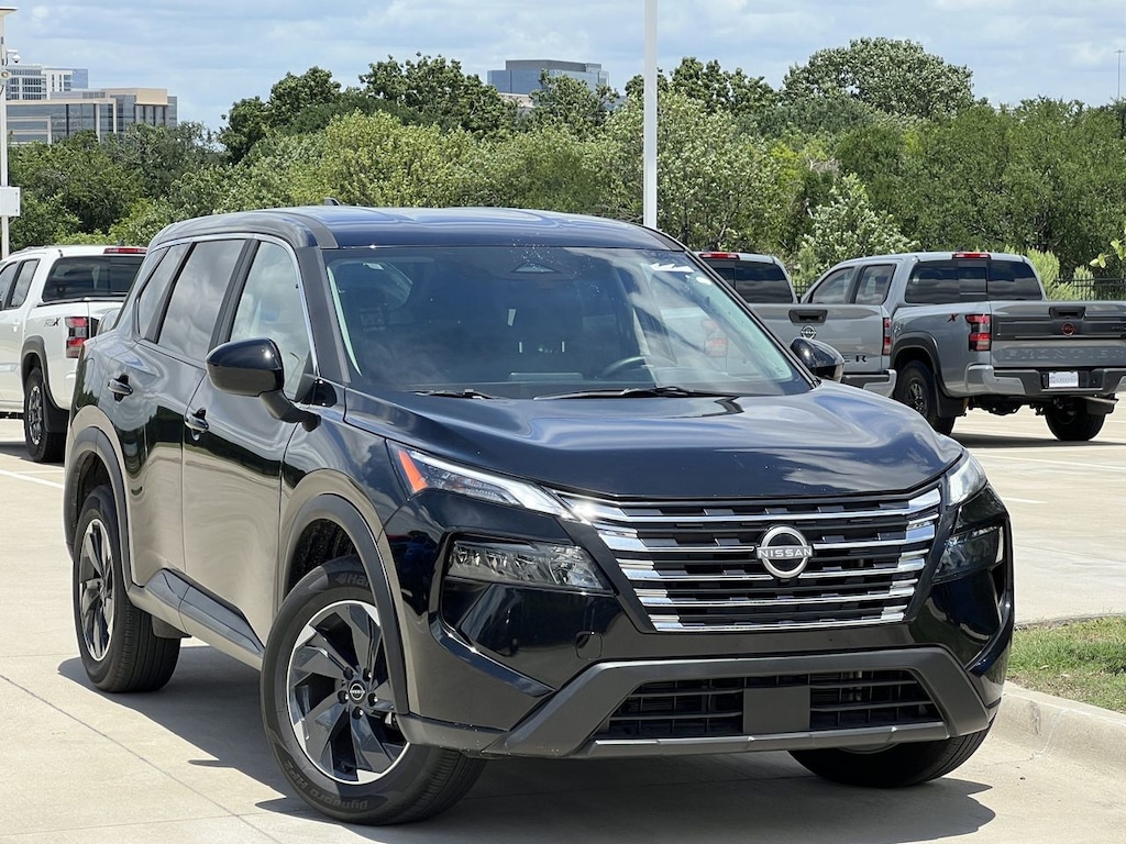 Used 2025 Nissan Rogue SV SUV