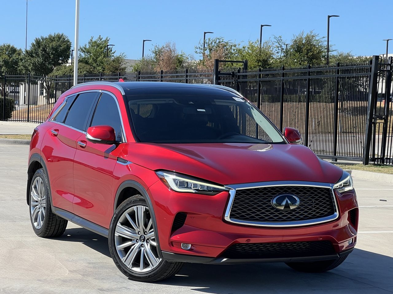2022 INFINITI QX50 Rojo (Dynamic Sunstone Red) SUV/Crossover Tracción delantera Transmisión variable continua