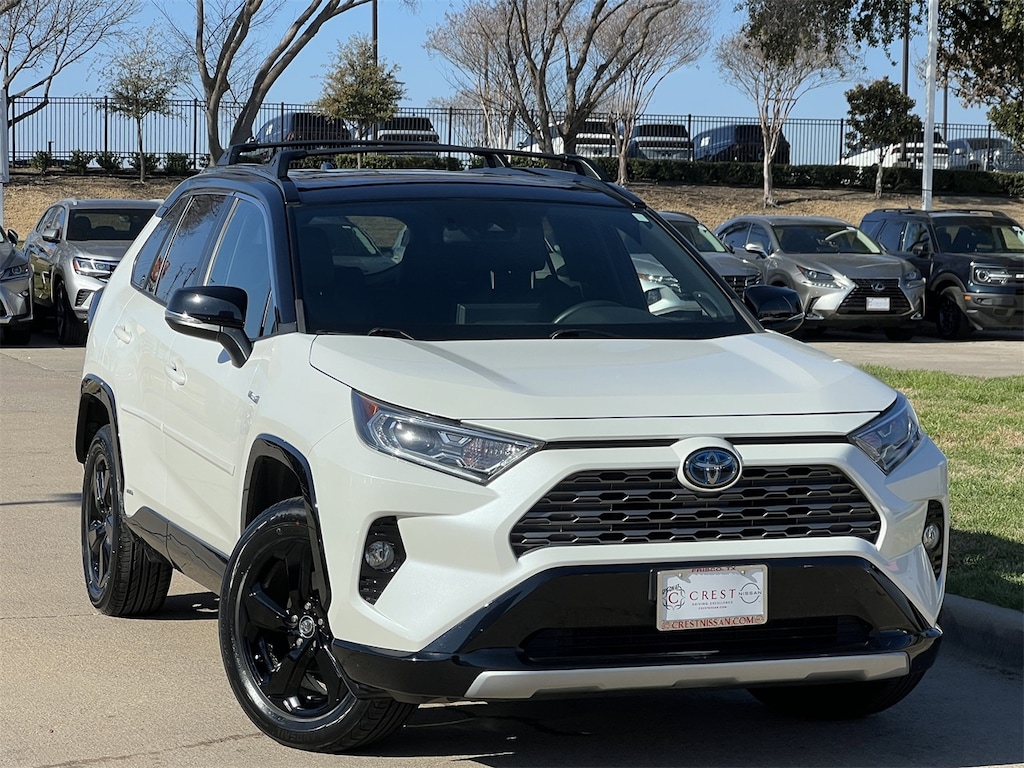 Used 2020 Toyota RAV4 Hybrid XSE SUV