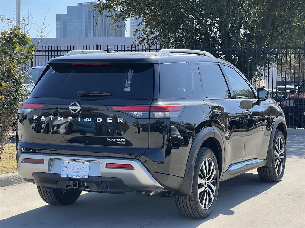 New 2025 Nissan Pathfinder Platinum SUV