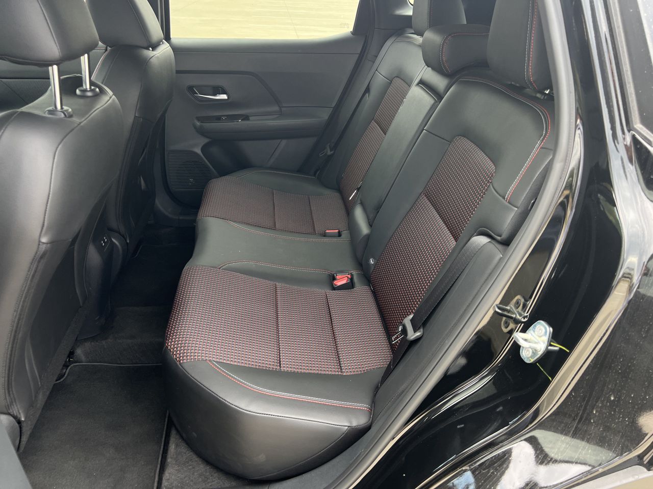2026 Nissan KICKS SR AWD - Photo 13