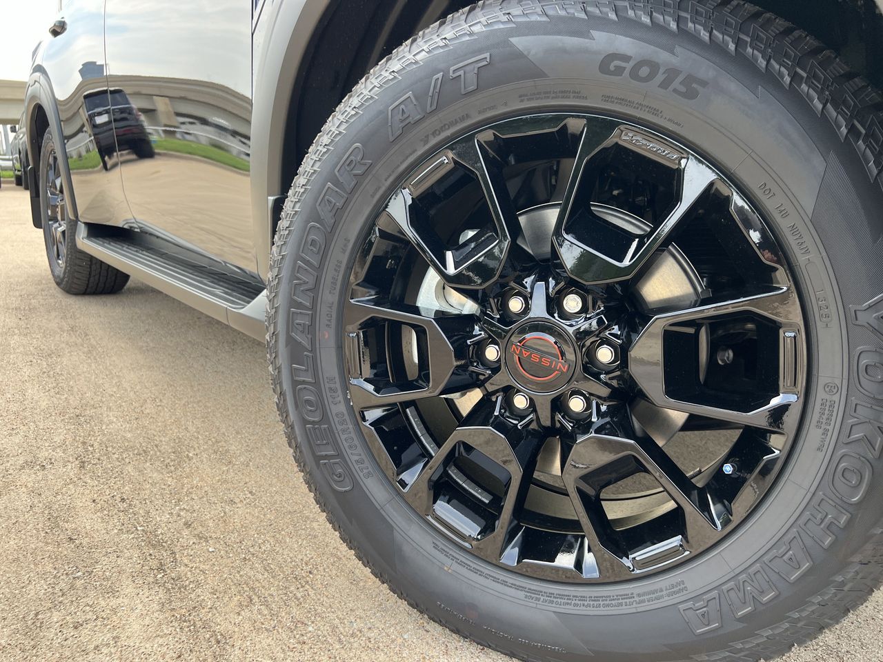 2026 Nissan Armada PRO-4X - Photo 8