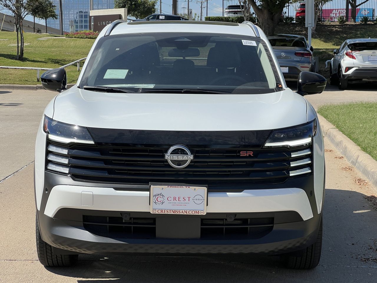 View vehicle photo 7