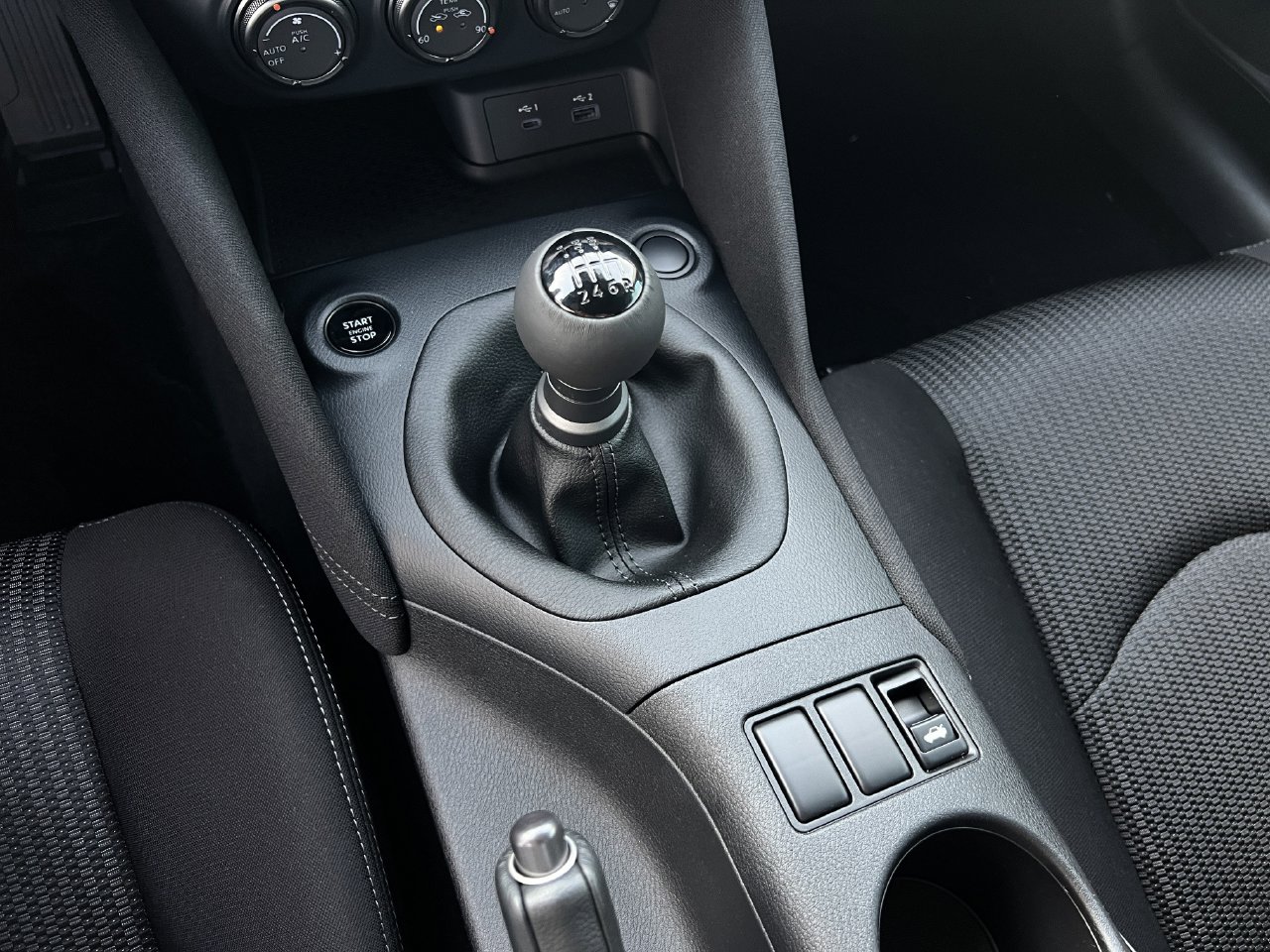 2026 Nissan Z Sport - Photo 12