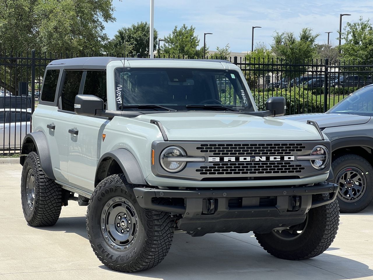 2024 Ford Bronco Badlands 4x4's photo