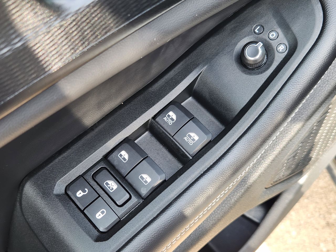 car-gallery-32