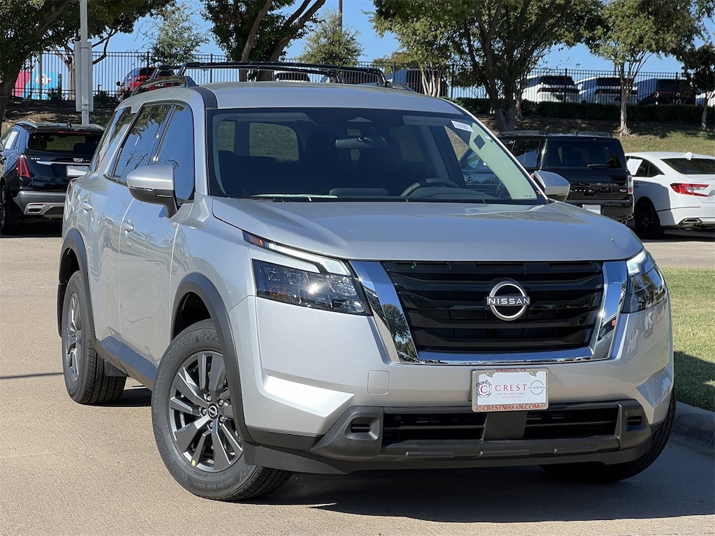 New 2025 Nissan Pathfinder SV SUV