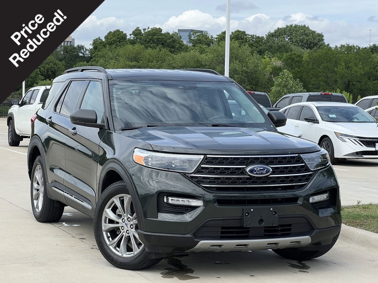 2022 Ford Explorer XLT 4WD's photo