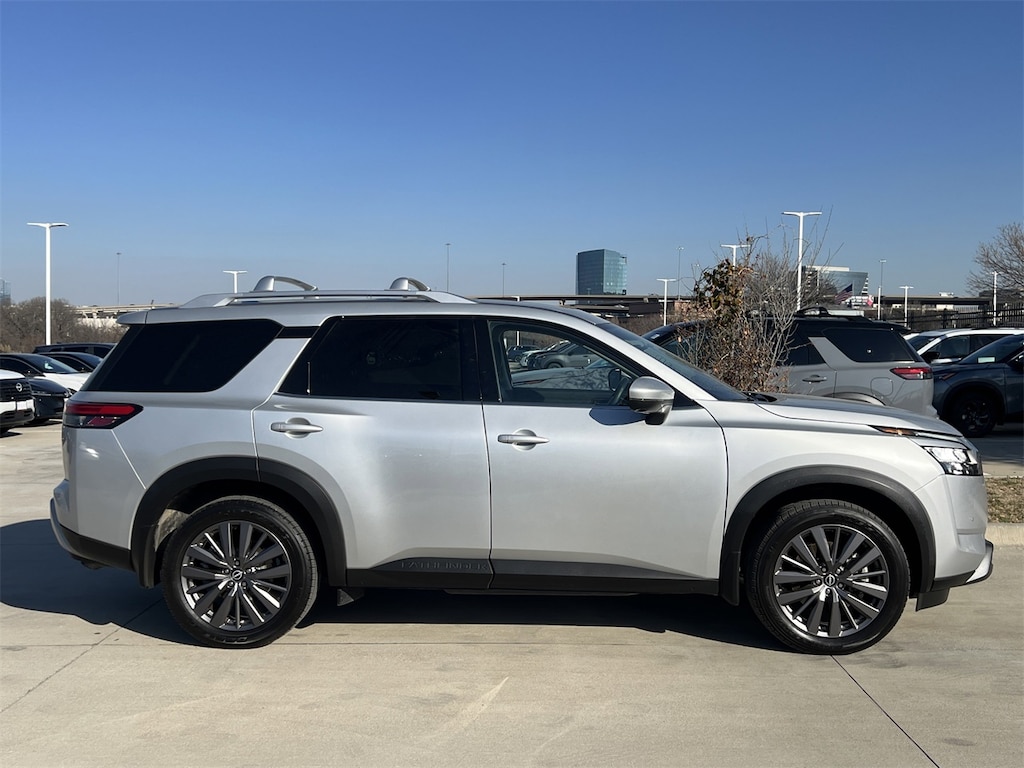Certified 2023 Nissan Pathfinder SL SUV