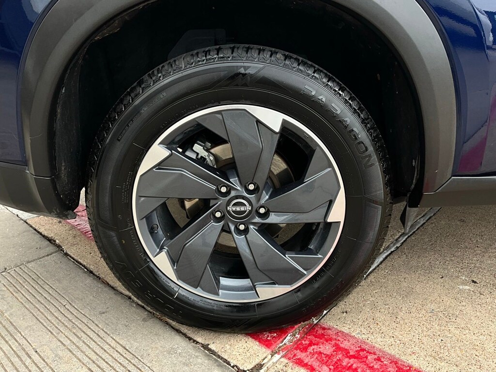 Certified 2025 Nissan Rogue SV SUV