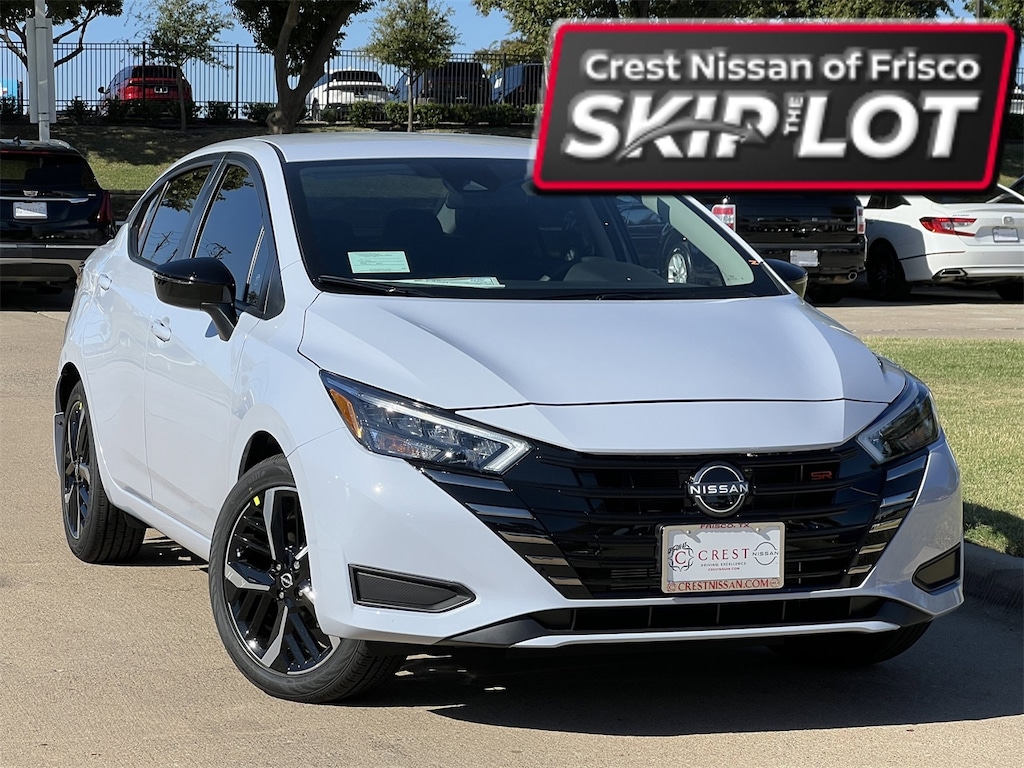 New 2025 Nissan Versa 1.6 SR Sedan