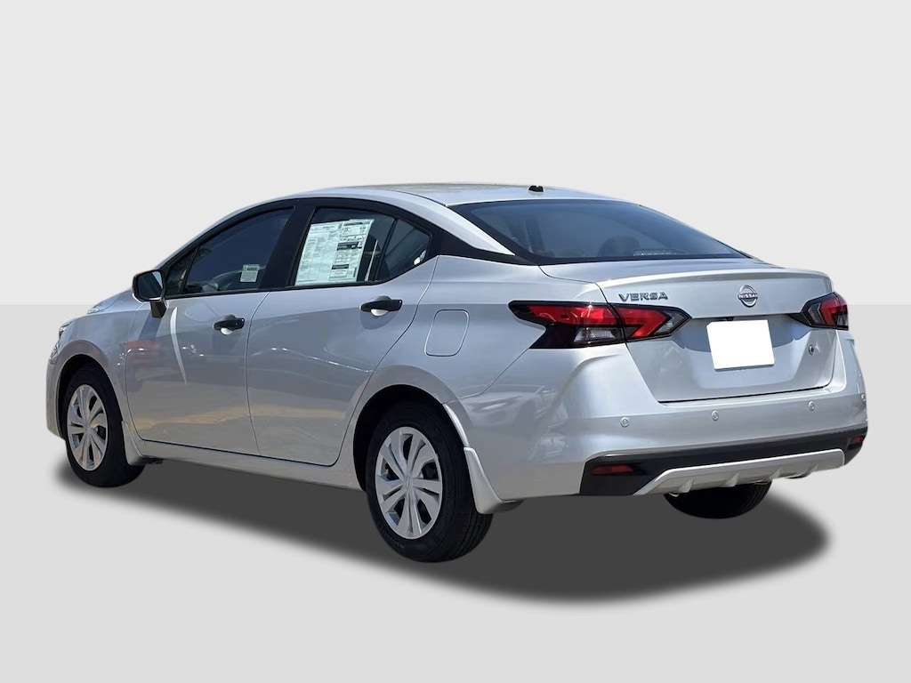 New 2025 Nissan Versa 1.6 S Sedan