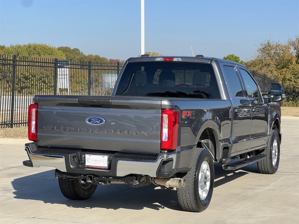 Used 2025 Ford F-250 XLT Truck Crew Cab