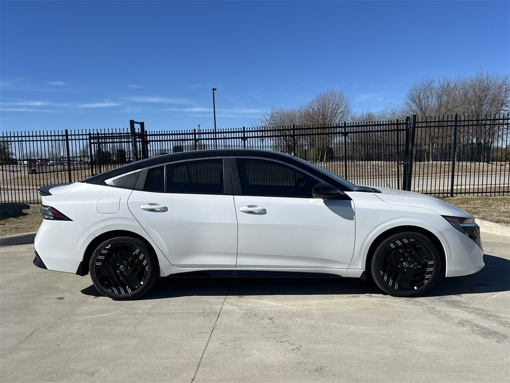 New 2026 Nissan Sentra SR Sedan