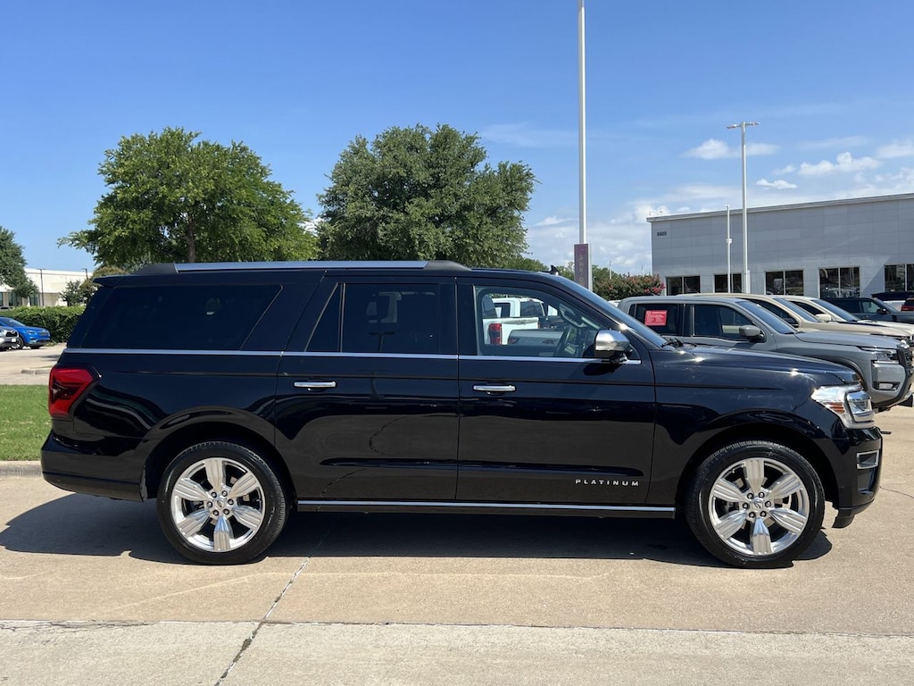 Used 2024 Ford Expedition Max Platinum SUV