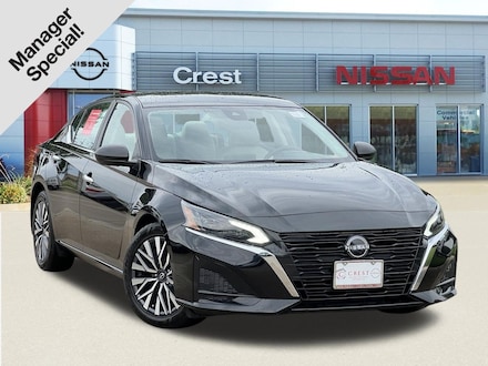 2024 Nissan Altima 2.5 SV Sedan
