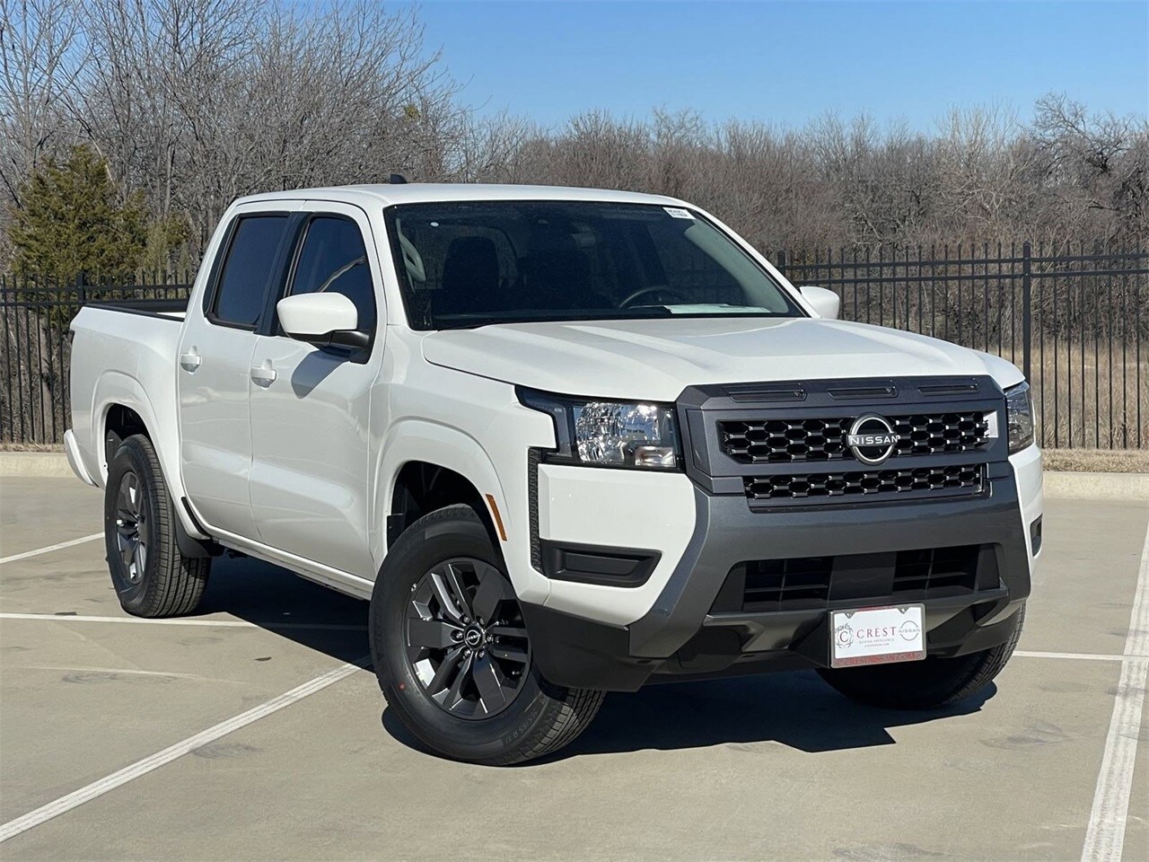 2025 Nissan Frontier SV photo 2