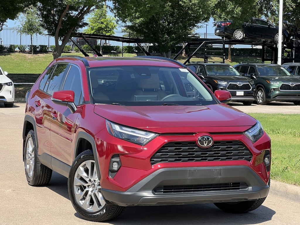 Used 2025 Toyota RAV4 XLE Premium SUV