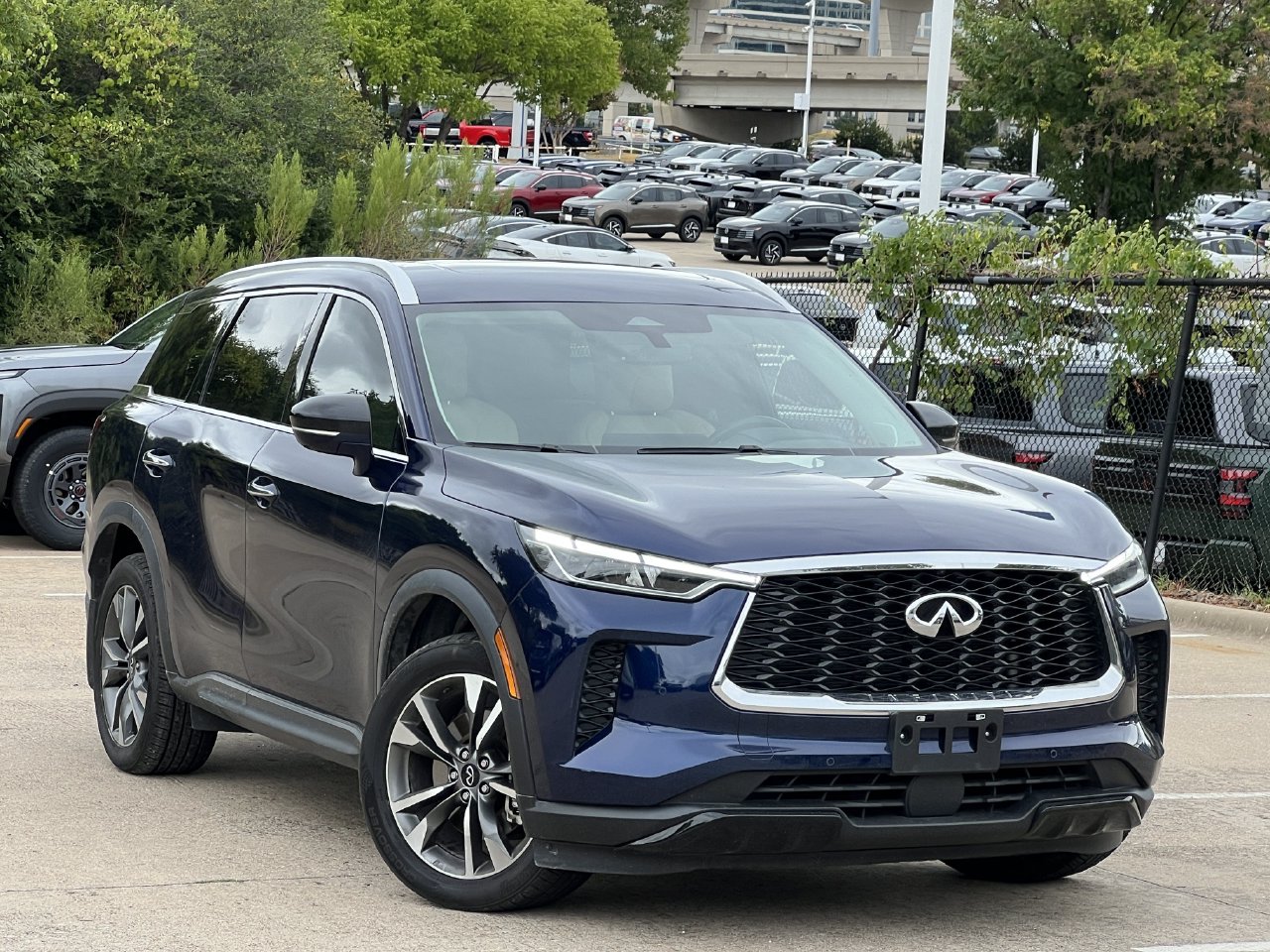 2023 INFINITI QX60 3
