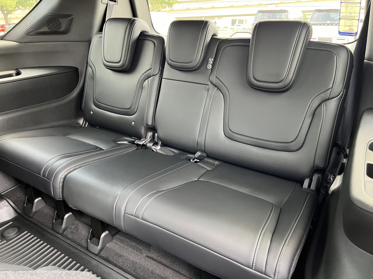 2026 Nissan Armada PRO-4X - Photo 18