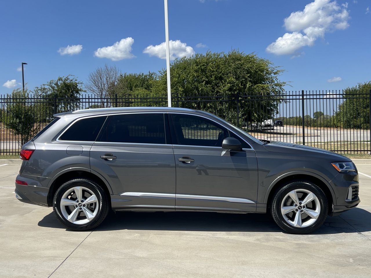 2021 Audi Q7 4