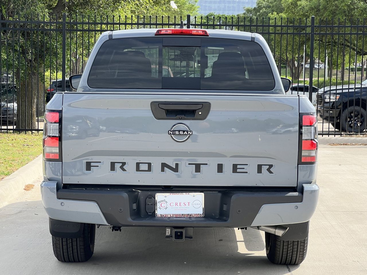 View vehicle photo 7