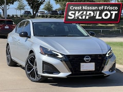 2025 Nissan Altima SR Sedan