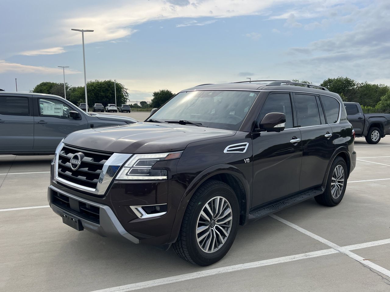 2022 Nissan Armada SL 4X2's photo