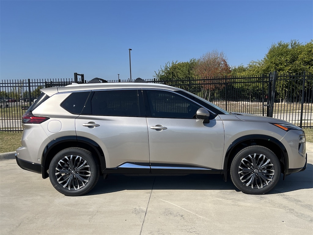 New 2026 Nissan Rogue Platinum SUV