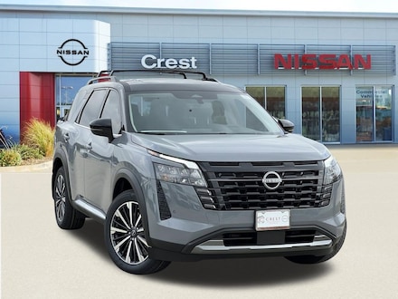 2026 Nissan Pathfinder Platinum SUV