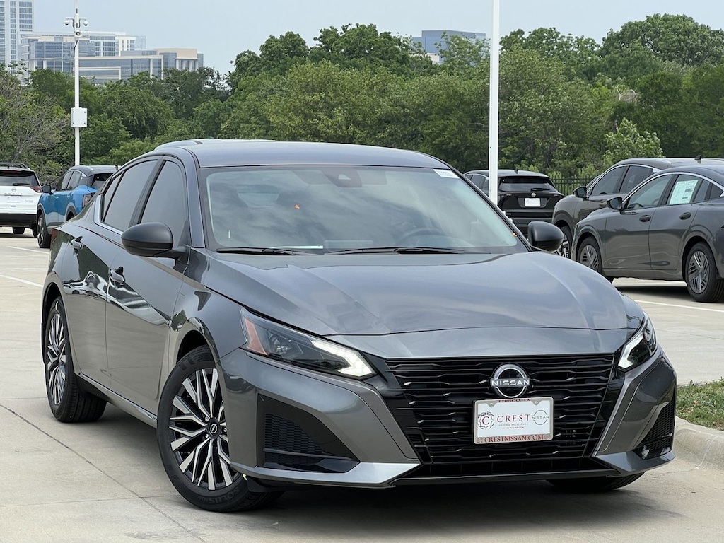 New 2026 Nissan Altima SV Sedan