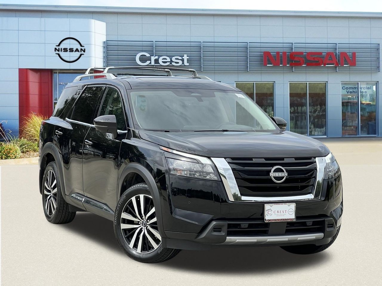 Super Black 2025 Nissan Pathfinder SUV / Crossover Front-Wheel Drive 9-Speed Automatic