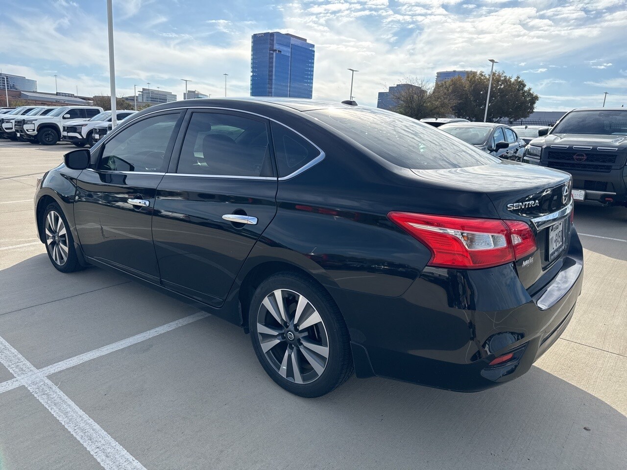 2018 Nissan Sentra SL photo 4
