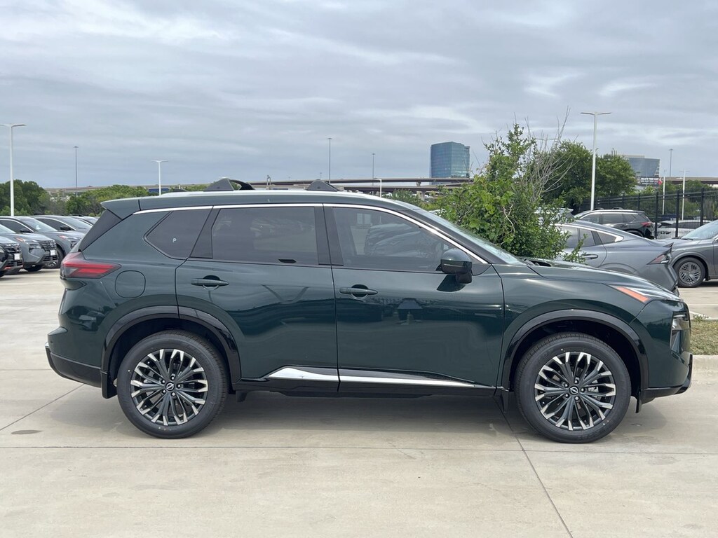 New 2026 Nissan Rogue Platinum SUV