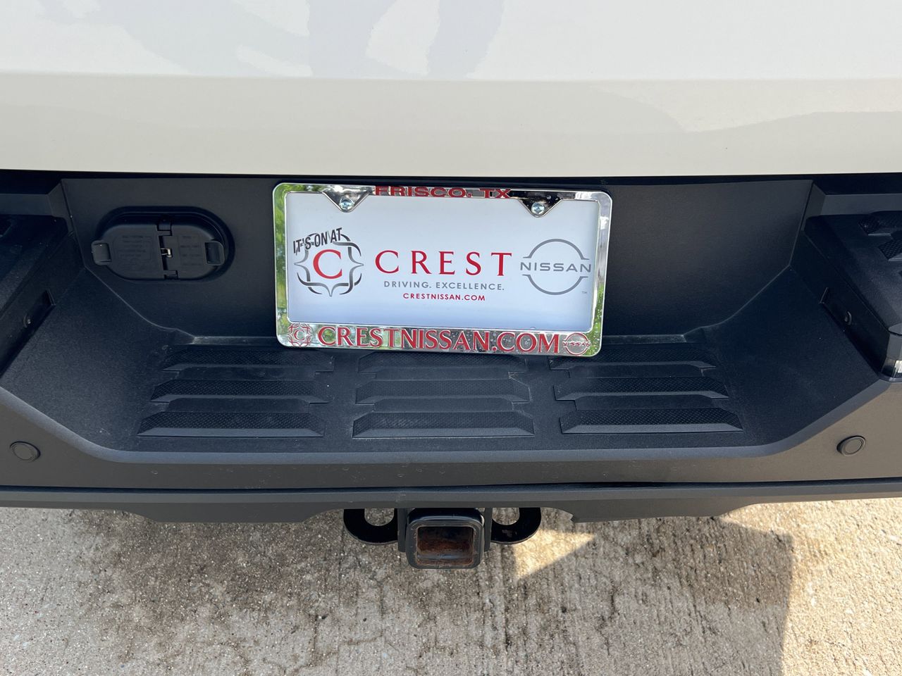 View vehicle photo 7