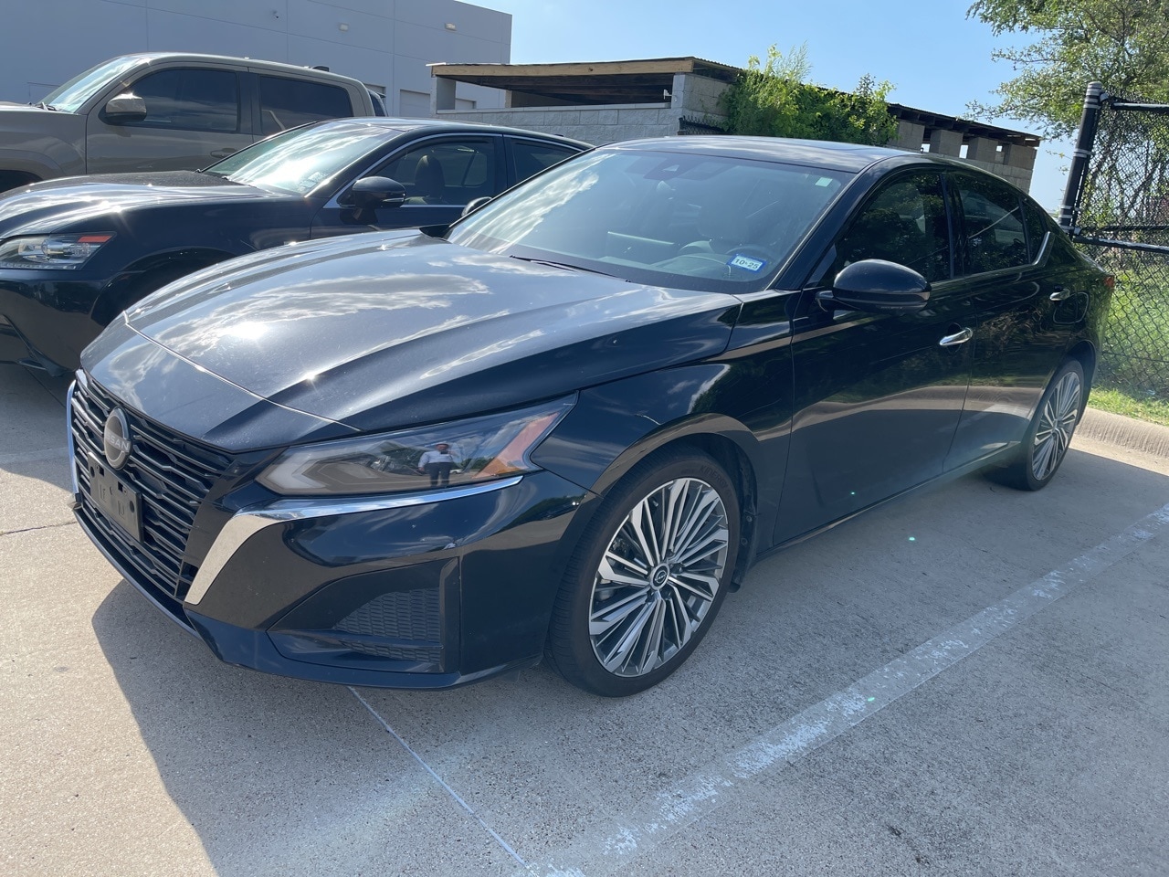 Certified 2023 Nissan Altima SL with VIN 1N4BL4EW9PN303334 for sale in Frisco, TX