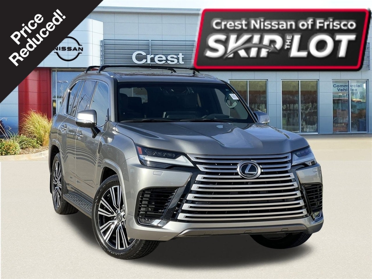 2023 Lexus LX Luxury's photo
