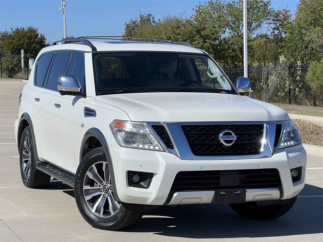 2018 Nissan Armada SL photo 2