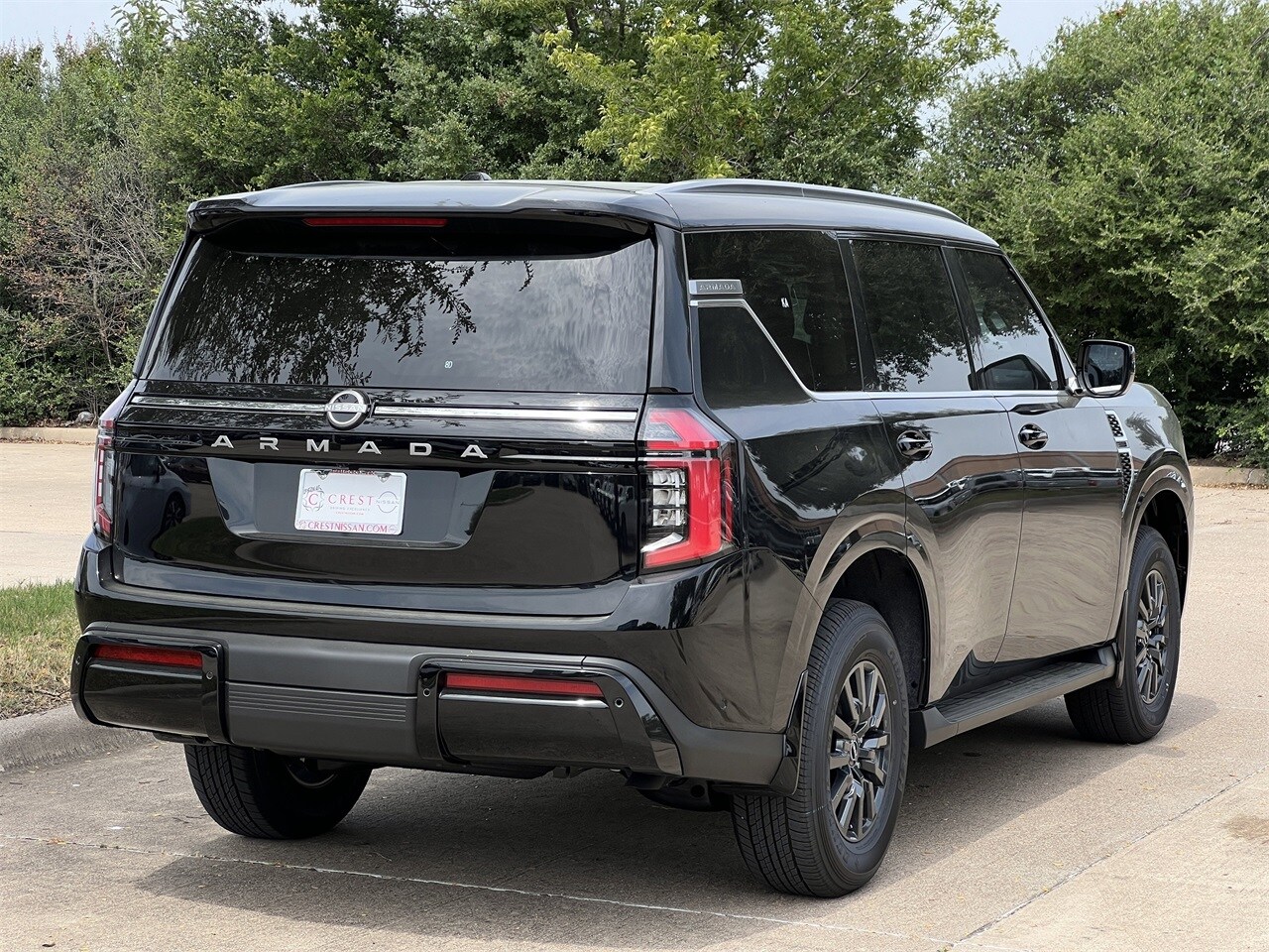 2026 Nissan Armada Platinum Reserve photo 4
